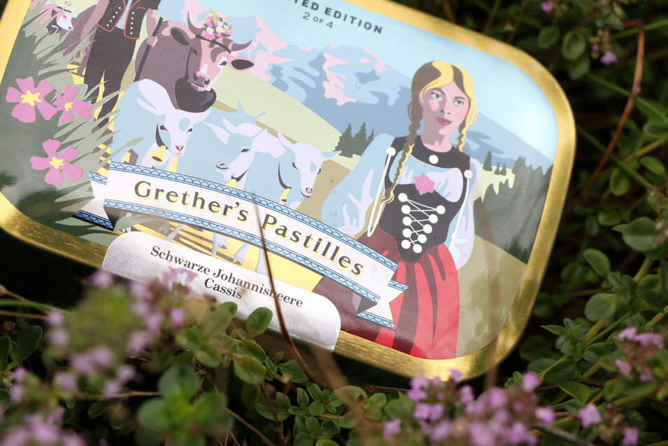 Grether's Pastilles - Patrizia Stalder - Illustration - Wandmalerei - Grafik Design - Naming & Konzept - Corporate Design - Webdesign (Responsive) - Print Design - Mode Design - Taschen Design - Beschriftung - Fotografie - Malerei - Künstelerin Schweiz - Austellungen Basel - Kunst - Live-